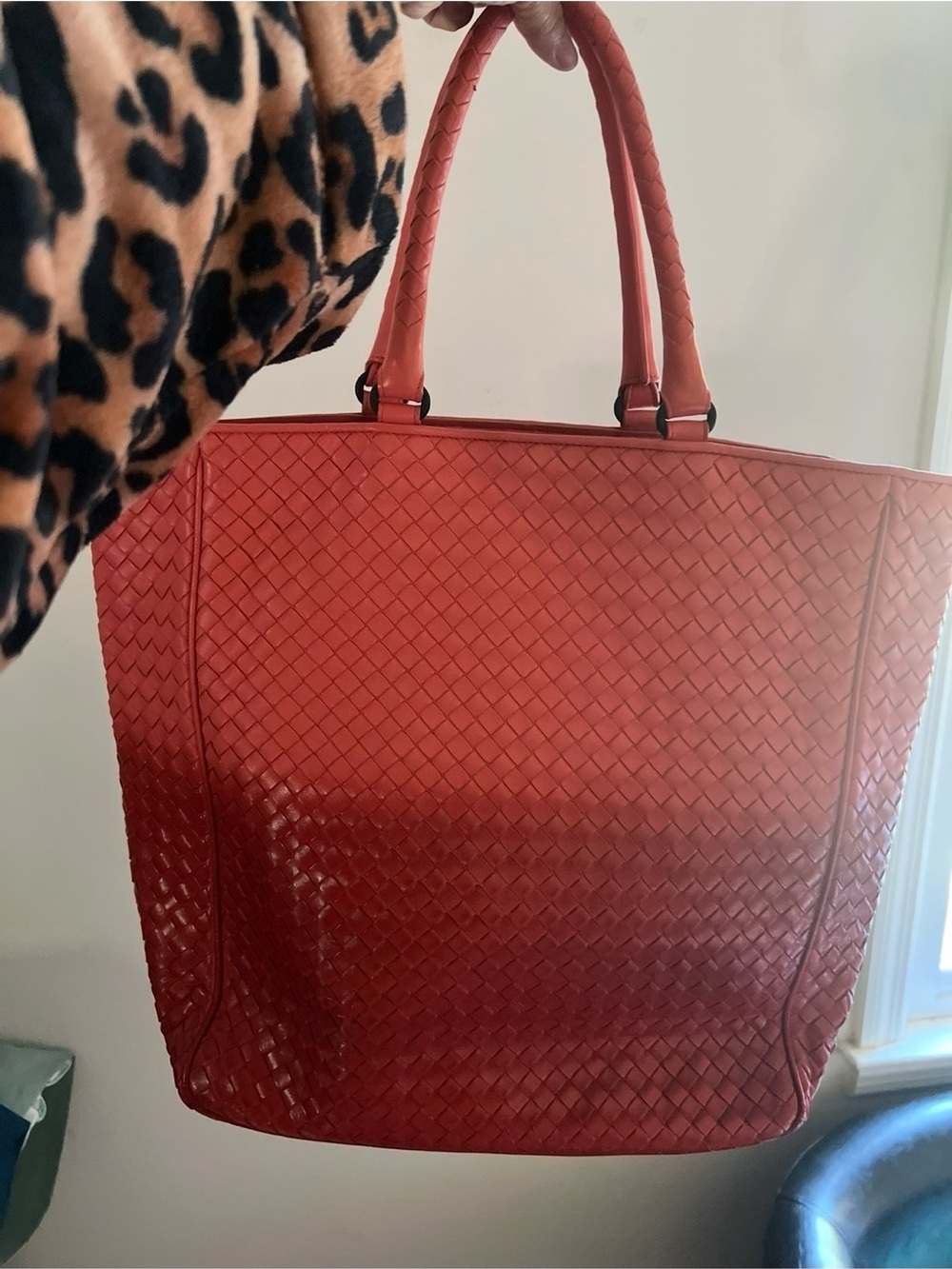 RARE BOTTEGA VENETA
REDIORANGE OMBRE
TOTE BAG - Picture 4 of 4